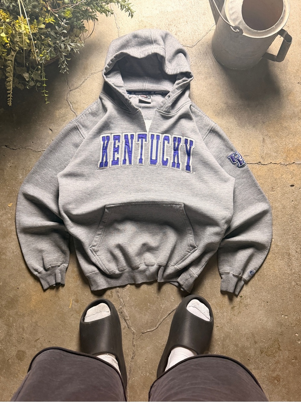 Colosseum Grey Crewneck Sweatshirt with Blue Kentucky Lettering